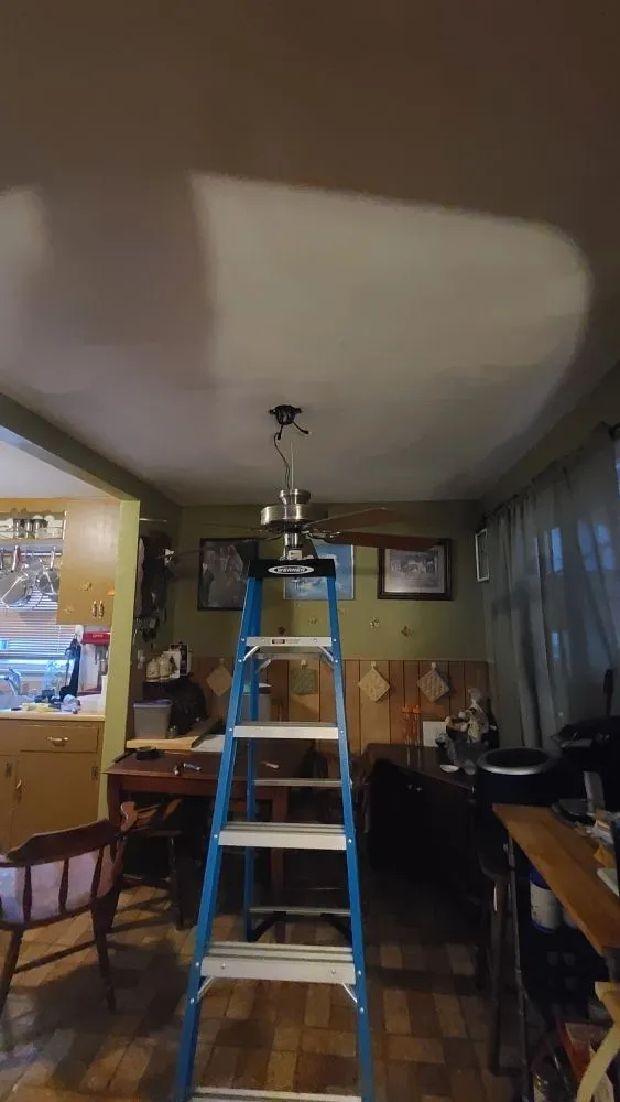 Slide of Handyman Dan 716