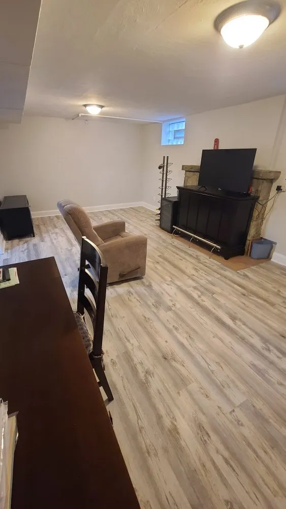 Slide of Handyman Dan 716