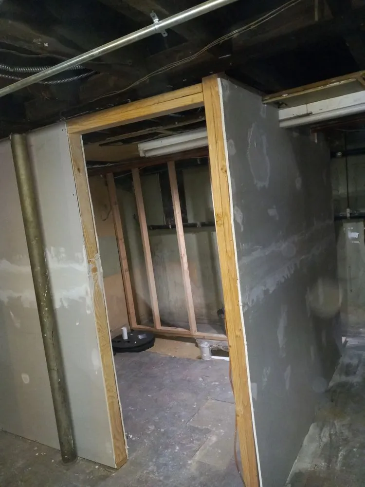 Slide of Handyman Dan