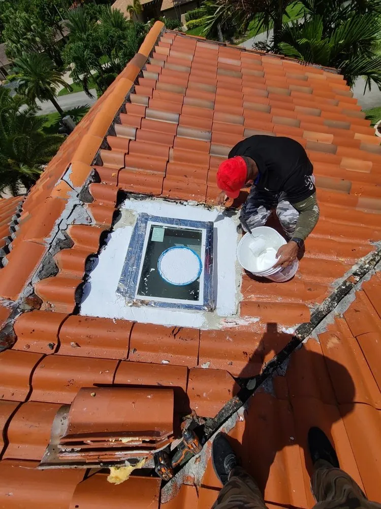 Emergency roof replacement experts serving SUNNY ISL BCH, FL - Handyman Expert