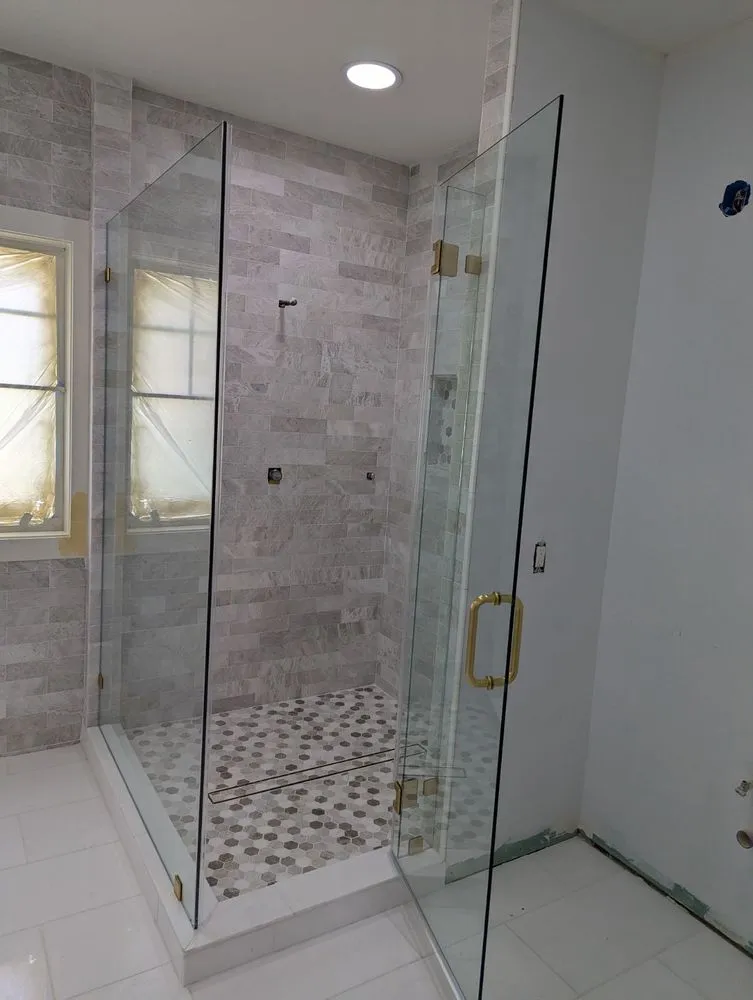 Slide of Handyman Houston Remodeling 