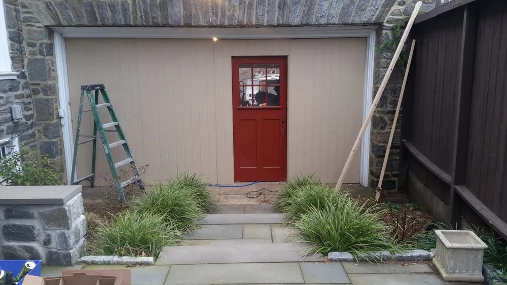 Slide of Handyman On The Hill