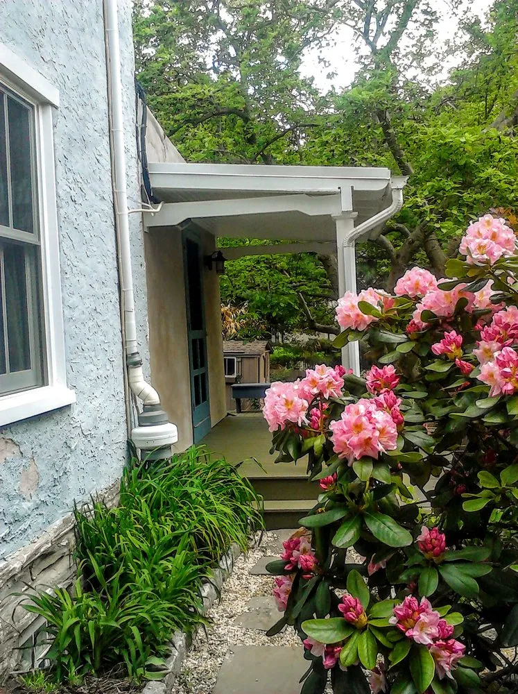 Slide of Handyman On The Hill