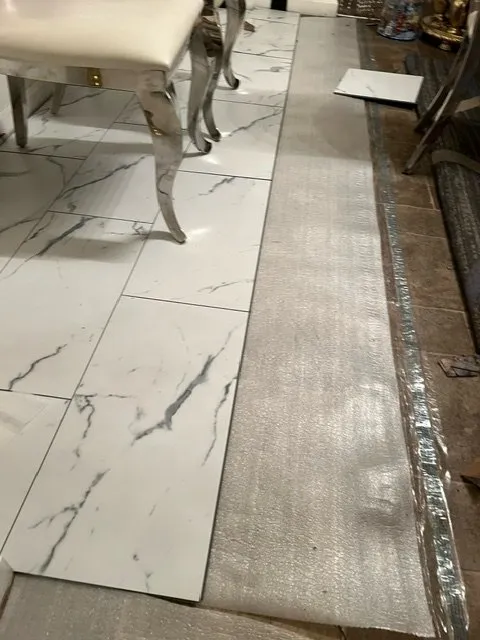 Slide of Handyman Salvador