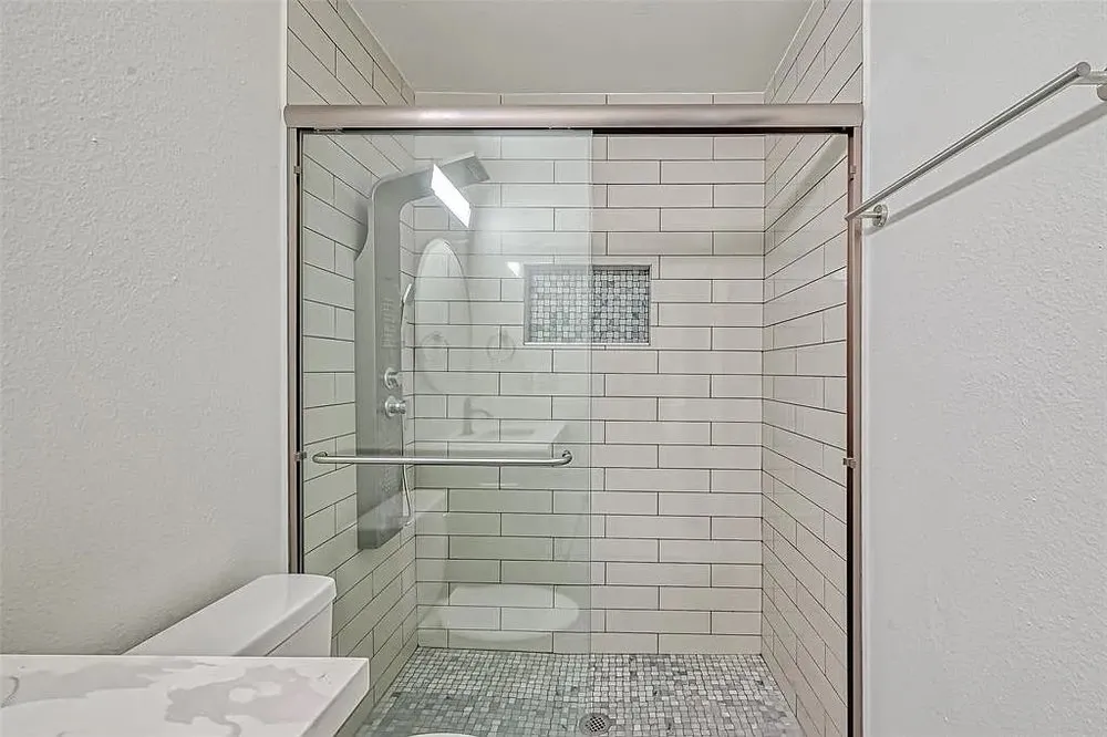 Slide of Handymen Pro