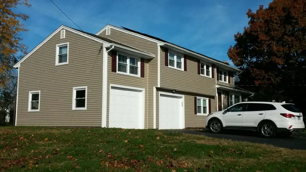 Slide of Hann's On Siding