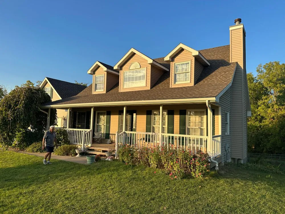 Slide of Happy Dad Roofing