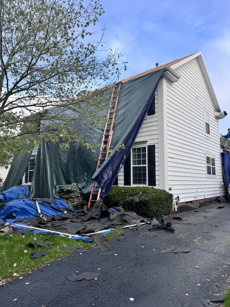 Slide of Happy Dads Roofing