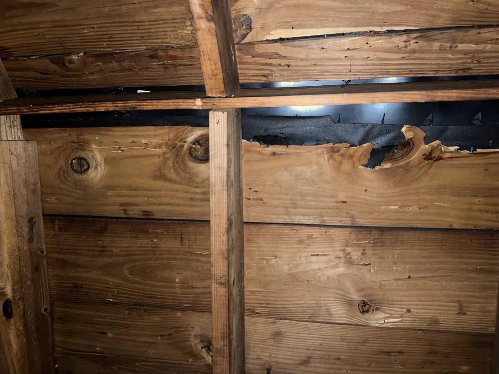 Slide of Harbor Roofing & Siding