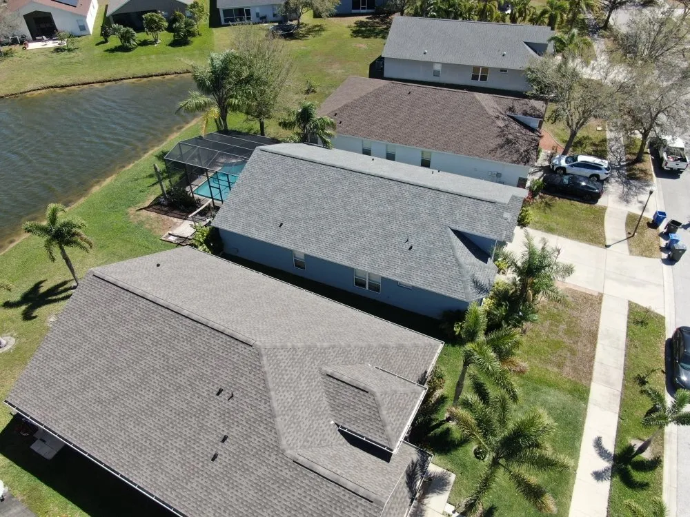 Slide of Harbor Roofing