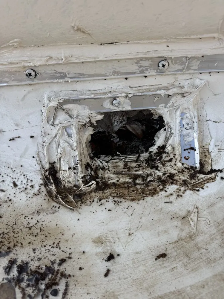 Slide of Harbor Roofing