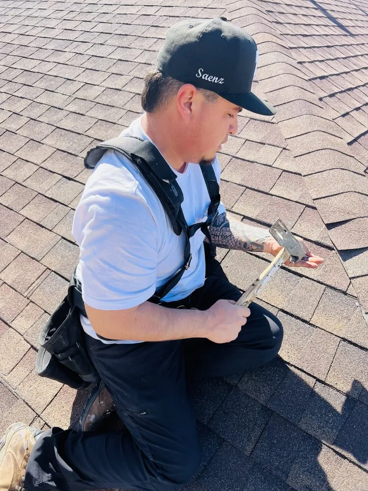 Slide of Harbor Roofing