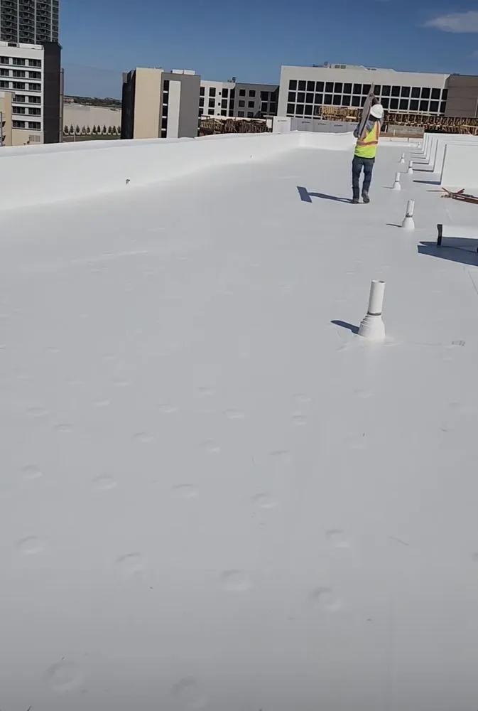 Slide of Harbor Roofing