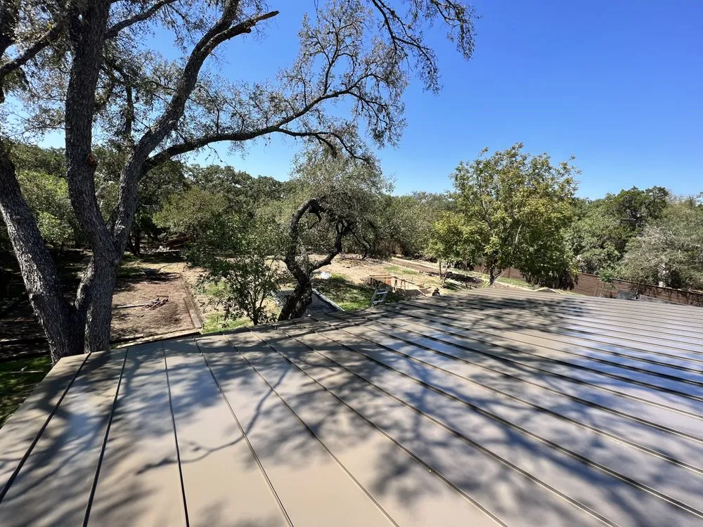 Slide of Harbor Roofing