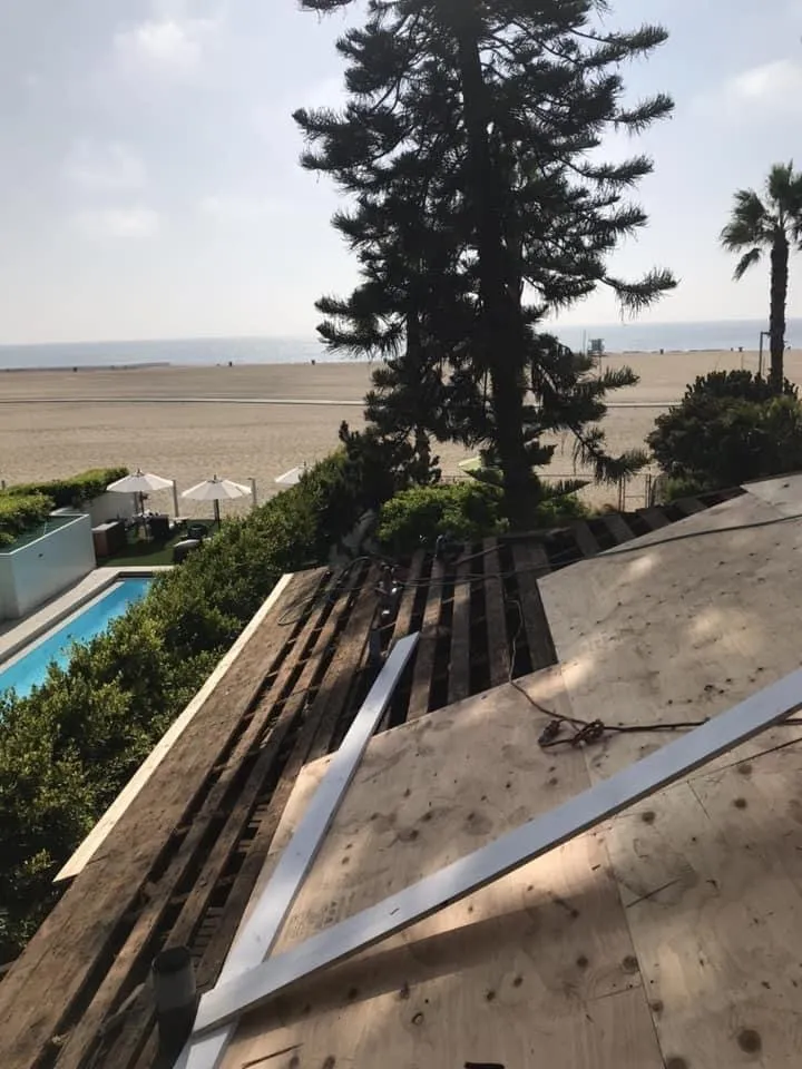 Slide of Harbor Roofing Services