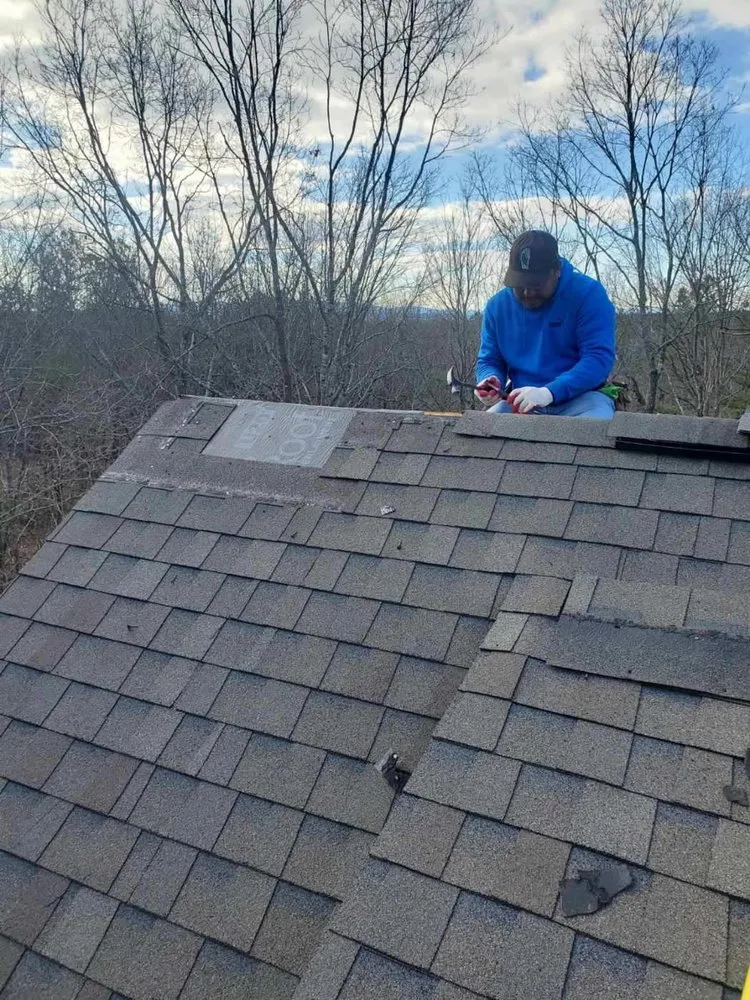 Emergency roof repair for fast service across Talking Rock, GA - Hardcore Roofing & Construction