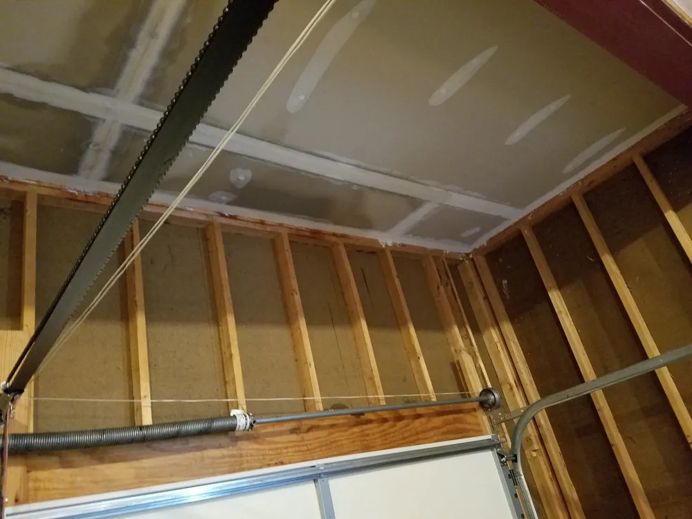 Slide of Hardesty Roofing