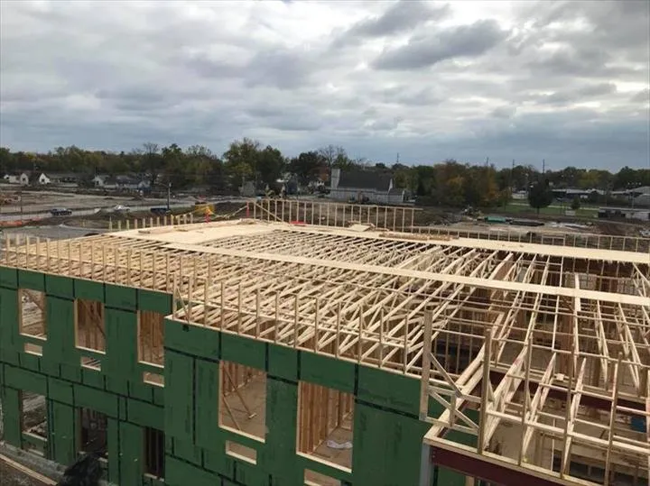 Slide of Hardhats & Hammers Construction