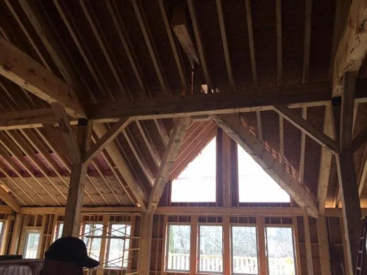 Slide of Hardhats & Hammers Construction