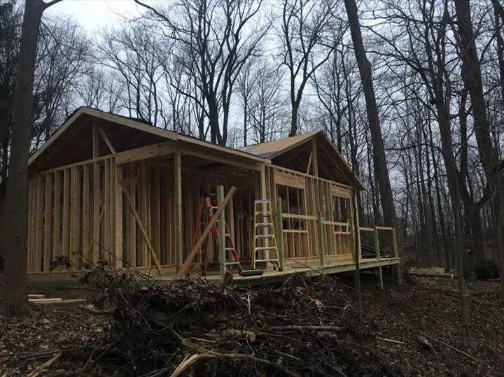 Slide of Hardhats & Hammers Construction