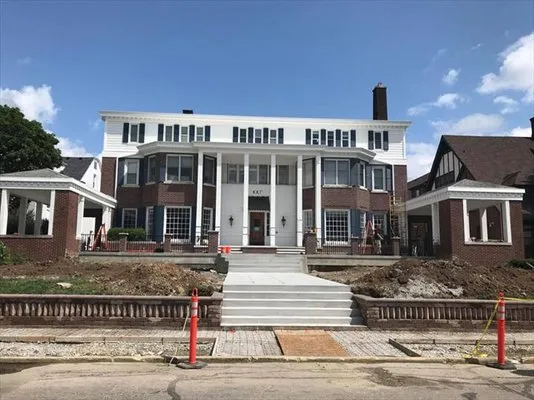 Hardhats & Hammers Construction