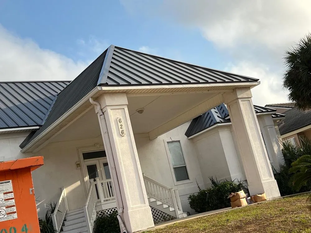 Slide of Hardman And Roof Construction