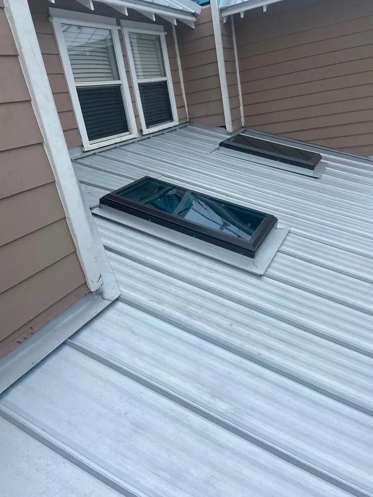 Slide of Hardman And Roof Construction