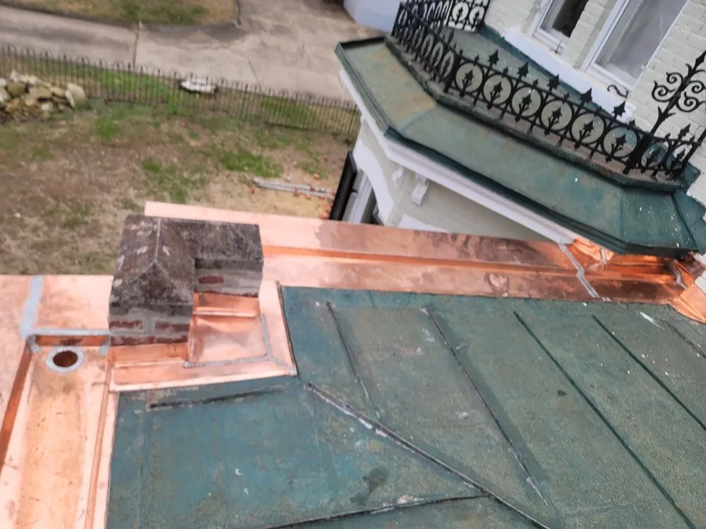 Slide of Hardt Roofing