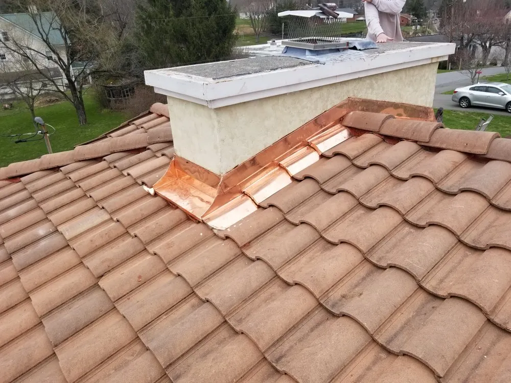 Slide of Hardt Roofing