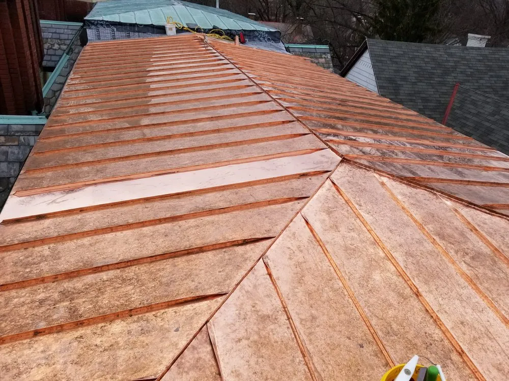 Slide of Hardt Roofing