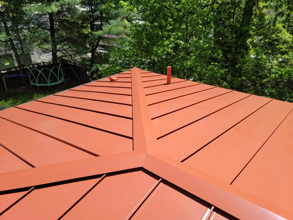 Slide of Hardt Roofing