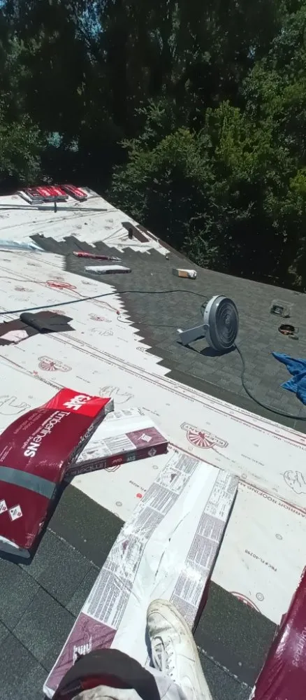 Slide of Hardwick Remodeling and Home House Cleaning Crew