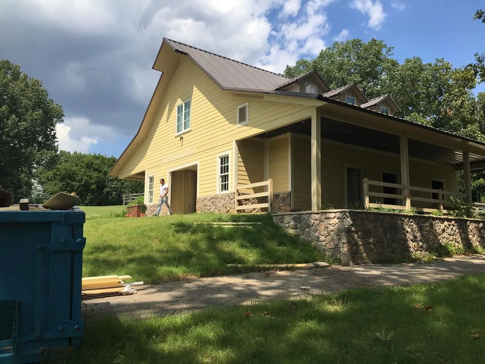 Slide of Hardwick Siding and Windows