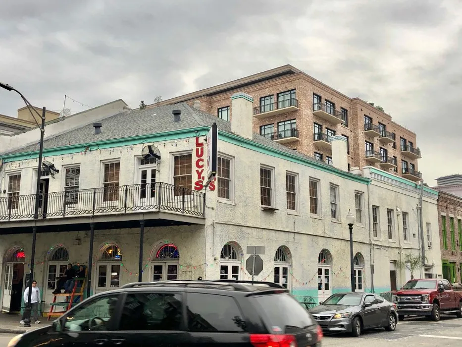 Slide of Hardy Pro Construction