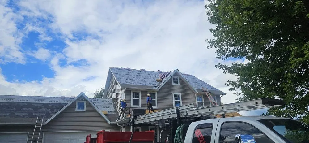 Slide of Hardyman Roofing