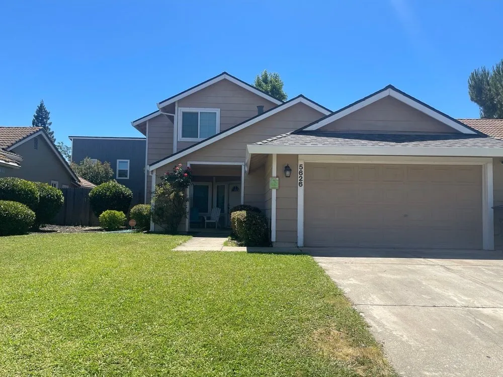 Slide of Harlan Quality Roofing