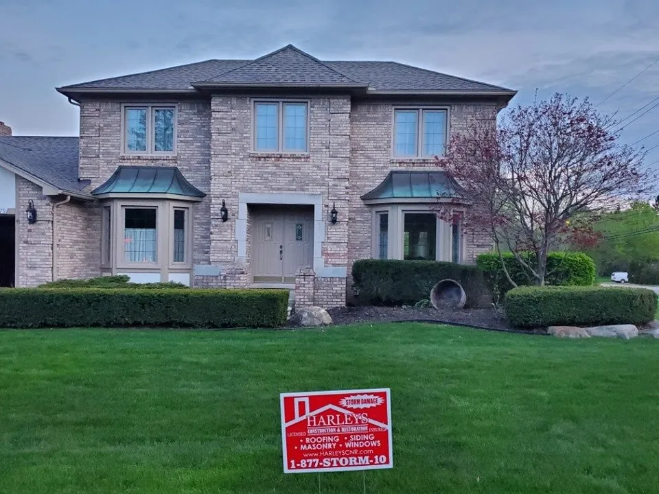 Slide of Harleys Construction & Restoration