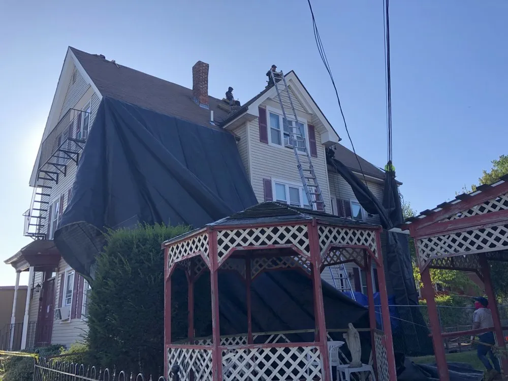 Slide of Harleys Construction & Restoration