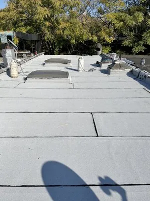 Harmony Roofing Logo