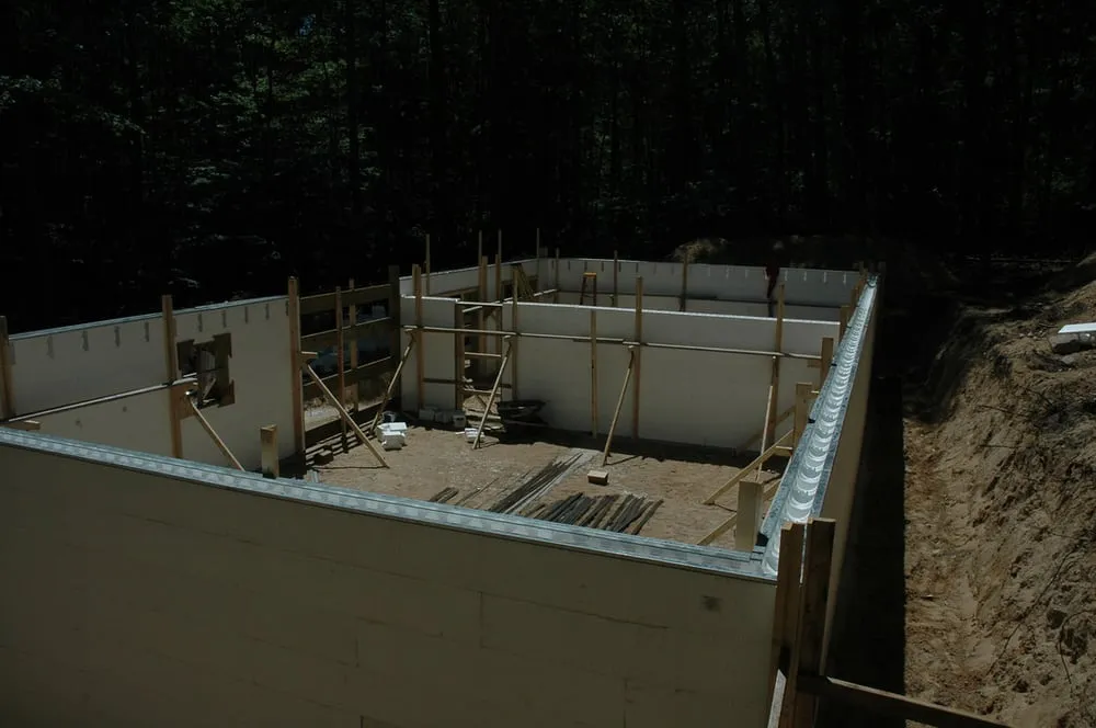 Top-rated roof leak repair same-day service across Denton Township, MI - Harms Enterprises