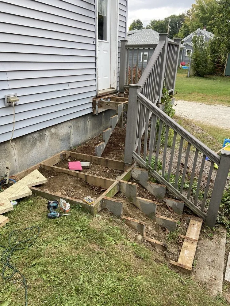 Slide of Harringtons Home Improvement