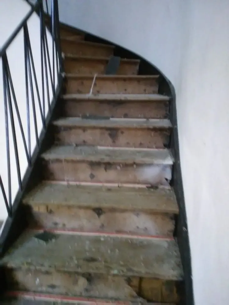 Slide of Harris & Company Construction