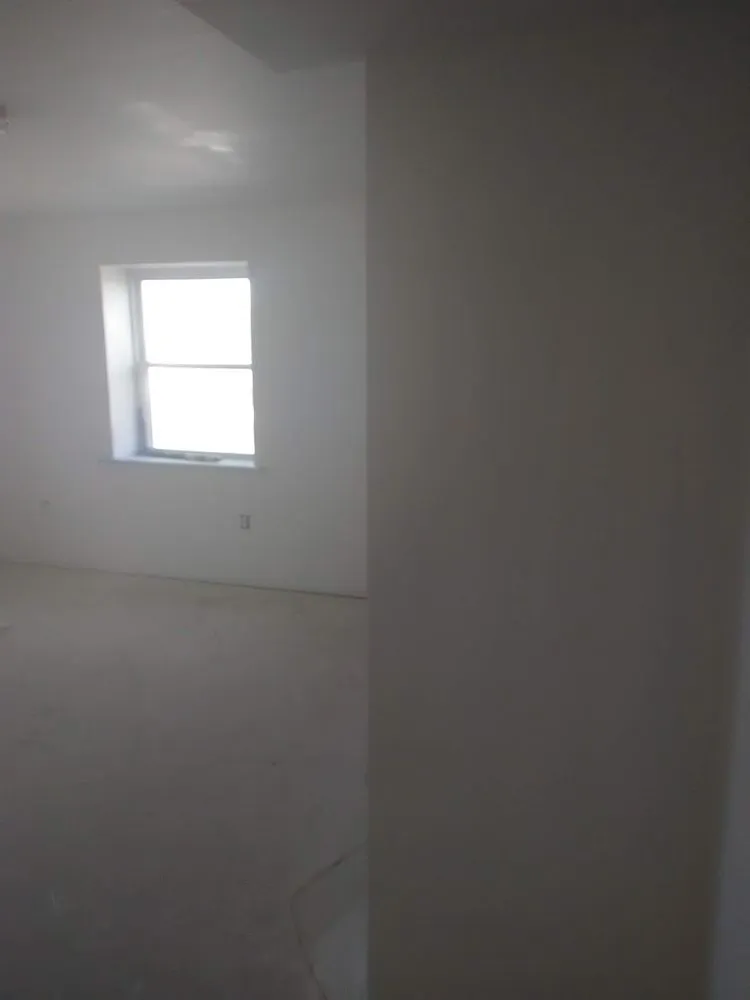 Slide of Harris & Company Construction