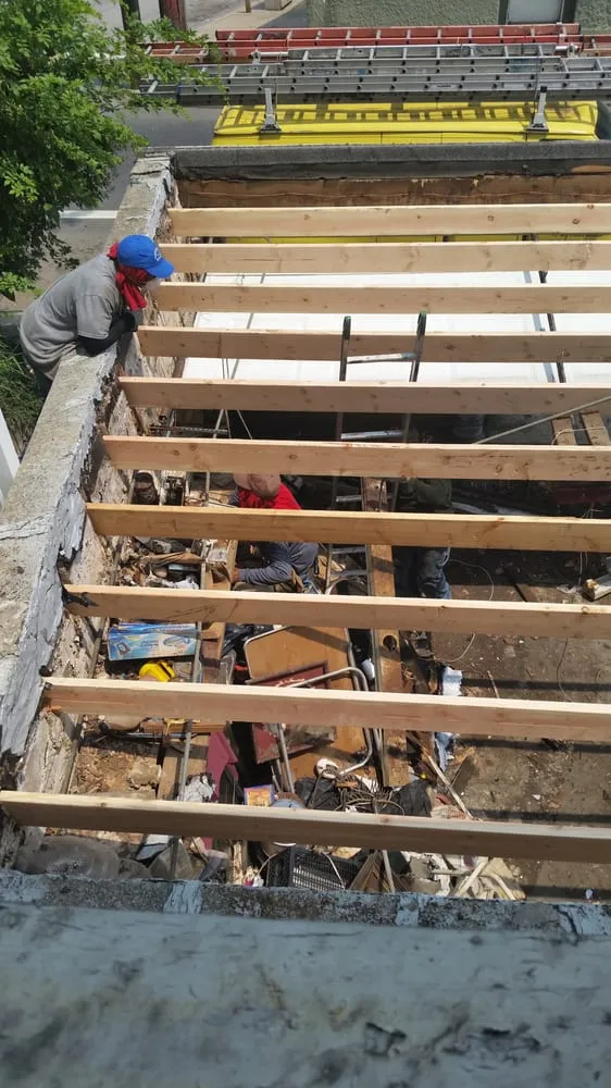 Slide of Harris & Harris