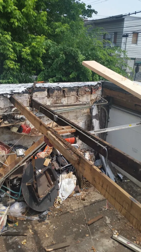 Slide of Harris & Harris