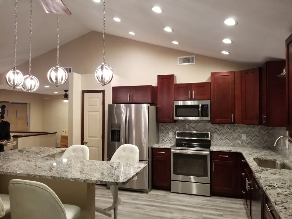 Slide of Harris & Holmes General Contractors & Construction