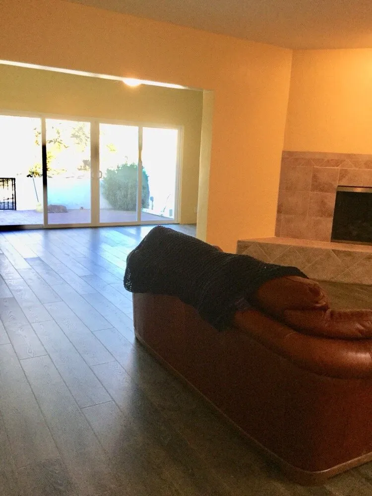 Slide of Harrison & Harrison Flooring