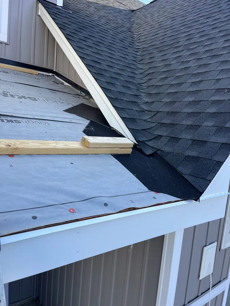 Slide of Hart Roofing