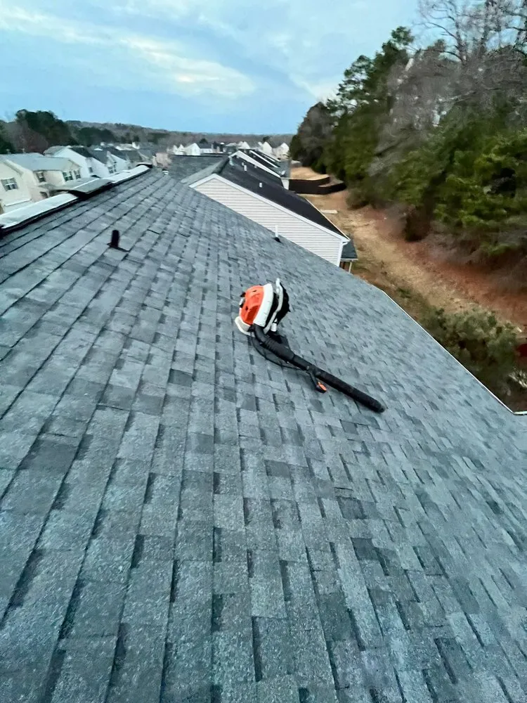 Slide of Hart Roofing