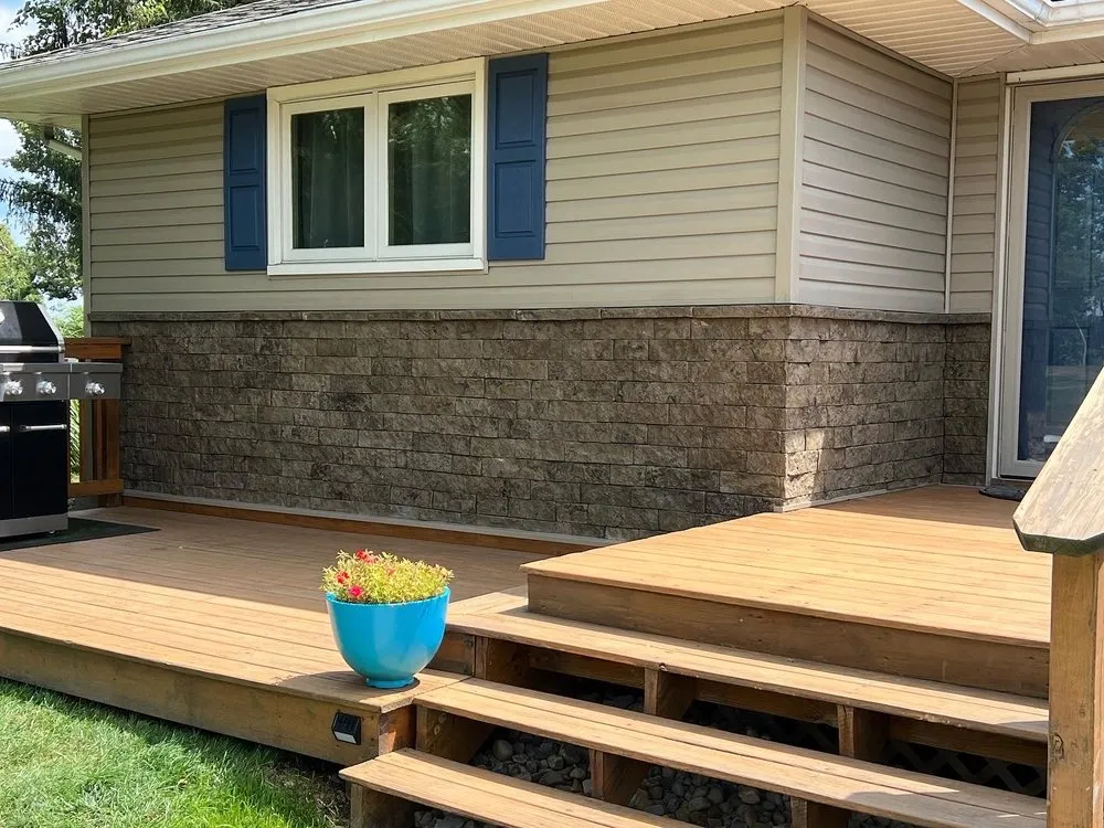 Slide of Hartlaub Construction